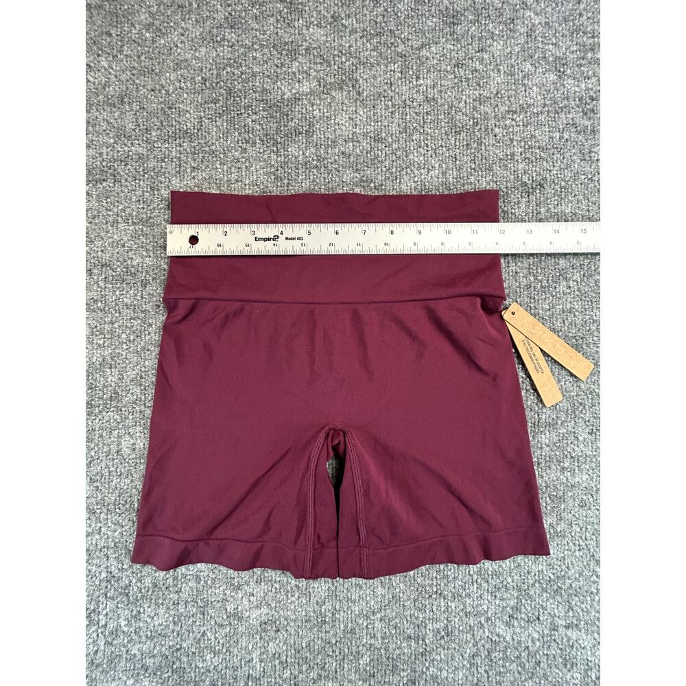 SKIMS Soft Smoothing Seamless Short Deep Berry Women's M Shapewear Shorts NWT - Picture 5 of 7